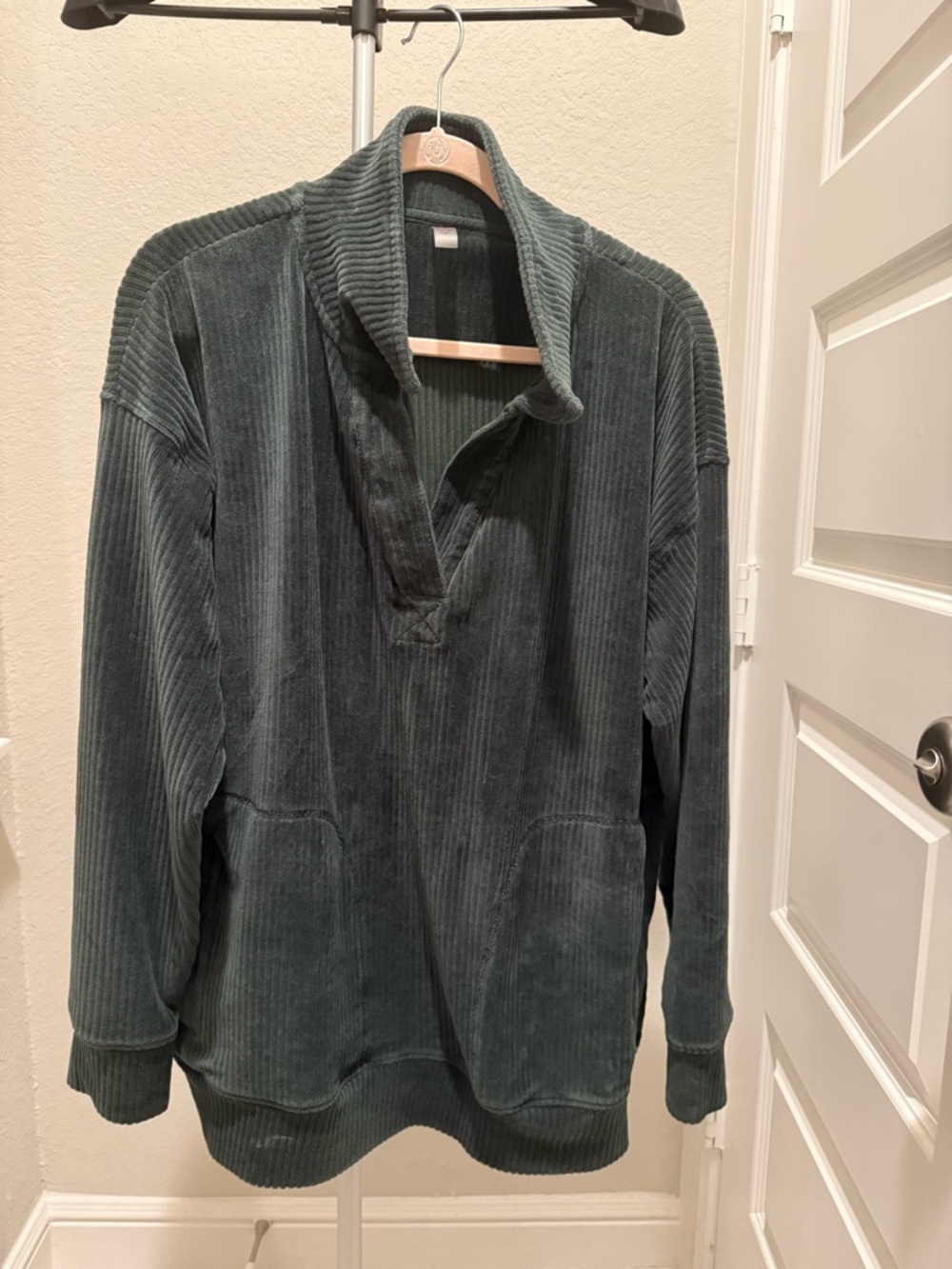 Men's Dark Green Corduroy Pullover Sweater